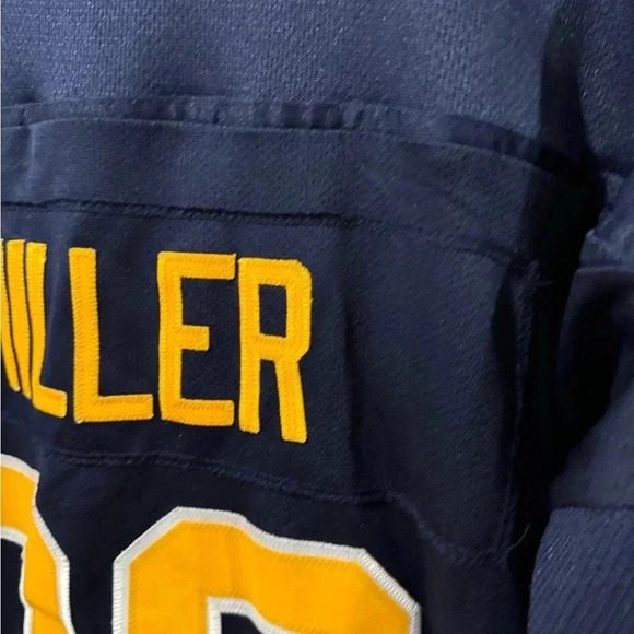 Ryan Miller Buffalo Sabres Vintage NHL Hockey Jersey - Picture 11 of 14